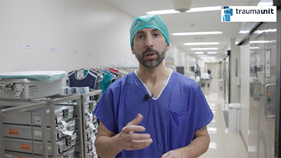 cirugía de transposición tendinosa por ruptura del radio distal